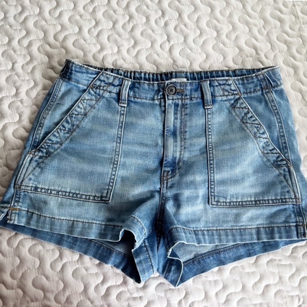 Aerie Denim Shorts Medium - Picture 2 of 4